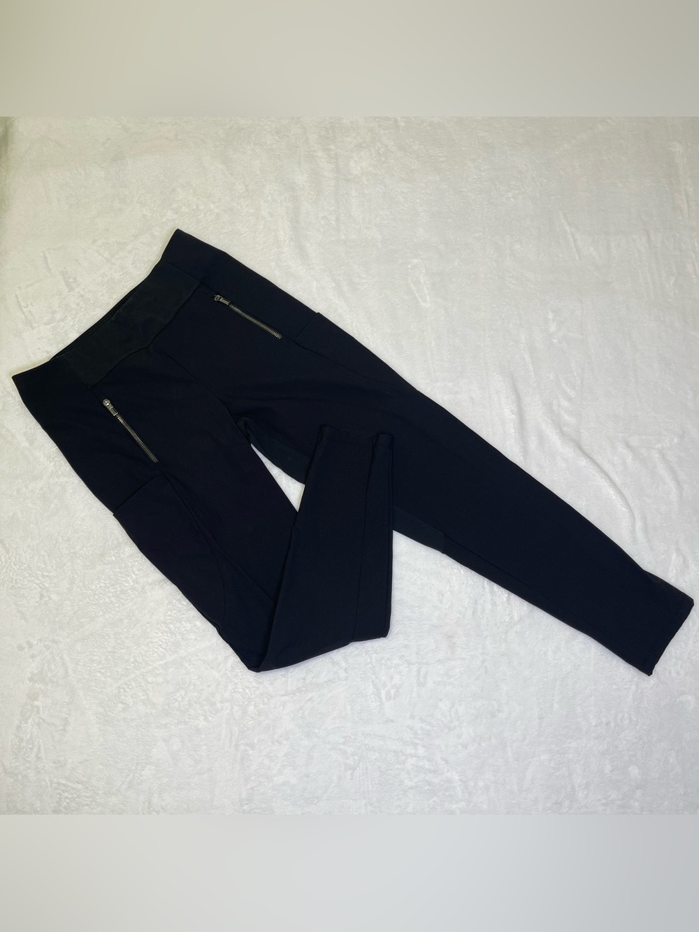 Athleta Headlands Hybrid Tight Pants Black Size 10 Zip Pockets Outdoor Hiking